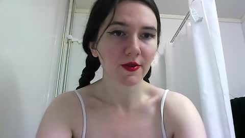 Isabella online show from September 30, 10:20 pm