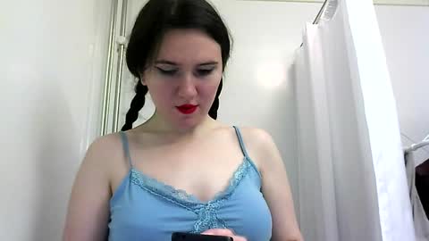 Isabella online show from February 28, 2:31 pm