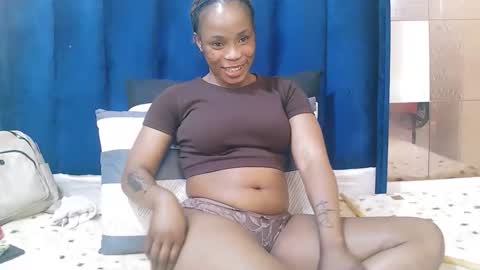 bigbootymerryxx online show from October 11, 11:37 am