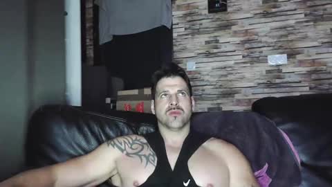 Bigboyband online show from February 14, 6:43 pm