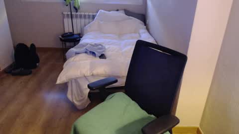 bigcok35spain online show from April 13, 6:34 pm