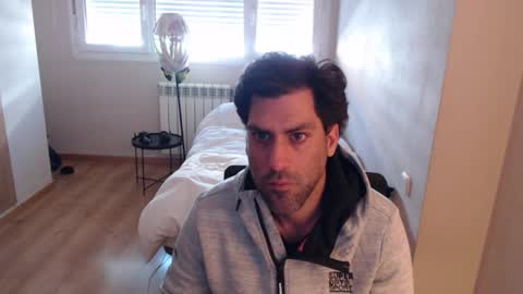 bigcok35spain online show from December 3, 11:33 am