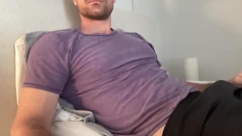 bigcollegecock69690 online show from February 18, 4:47 pm