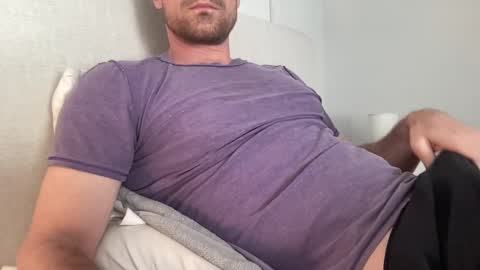 bigcollegecock69690 online show from February 25, 5:51 pm