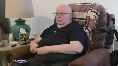 Snapshot of bigcraig123 chatting on March 10, 6:23 pm Craig online show from March 10, 6:23 pm