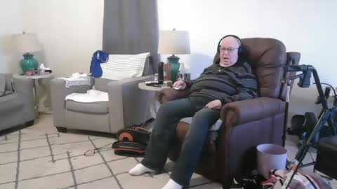 Snapshot of bigcraig123 chatting on March 11, 2:51 pm Craig online show from March 11, 2:51 pm