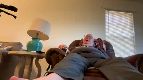 Snapshot of bigcraig123 chatting on October 2, 1:21 pm Craig online show from October 2, 1:21 pm