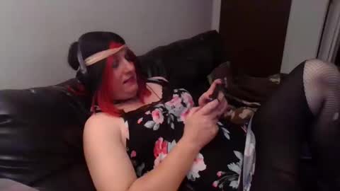 Snapshot of bigdogmattiets chatting on October 19, 3:22 am Madelyn online show from October 19, 3:22 am