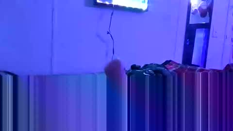 Slanggindicc online show from December 18, 5:58 am