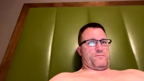 bigger22332233 online show from February 23, 6:28 am