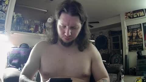 biggerisbetter21 online show from March 7, 8:23 am