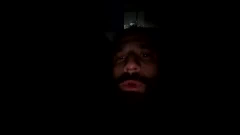 Snapshot of biggestdickyet chatting on October 18, 4:38 am biggestdickyet online show from October 18, 4:38 am