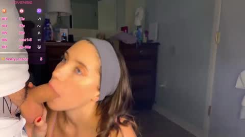 Snapshot of bigguylilmiss chatting on February 1, 12:07 am LILLI MATT online show from February 1, 12:07 am
