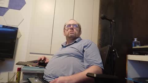 biggydee8989 online show from February 1, 10:29 pm