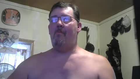 Snapshot of bigjohn41000 chatting on October 8, 9:21 pm bigjohn41000 online show from October 8, 9:21 pm