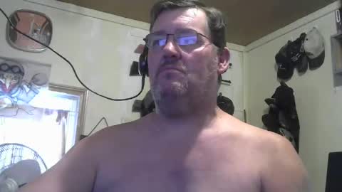 Snapshot of bigjohn41000 chatting on September 20, 7:06 pm bigjohn41000 online show from September 20, 7:06 pm