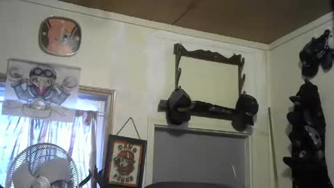 Snapshot of bigjohn41000 chatting on October 14, 9:51 pm bigjohn41000 online show from October 14, 9:51 pm