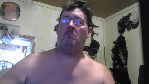 Snapshot of bigjohn41000 chatting on September 14, 8:21 pm bigjohn41000 online show from September 14, 8:21 pm
