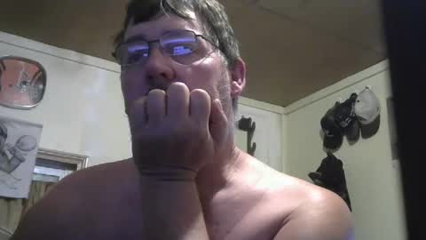 Snapshot of bigjohn41000 chatting on September 30, 9:42 am bigjohn41000 online show from September 30, 9:42 am