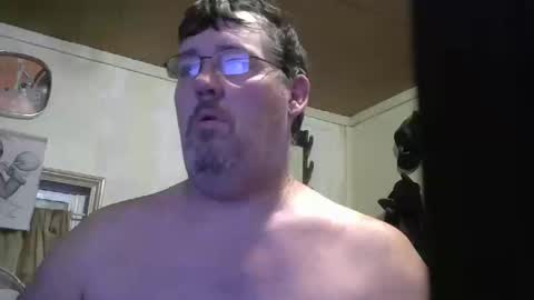 Snapshot of bigjohn41000 chatting on October 12, 9:57 am bigjohn41000 online show from October 12, 9:57 am