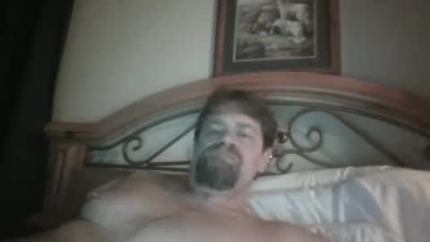 Snapshot of bigload1972 chatting on January 18, 3:20 am bigload1972 online show from January 18, 3:20 am