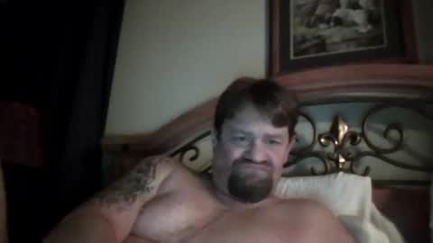 Snapshot of bigload1972 chatting on February 27, 1:08 am bigload1972 online show from February 27, 1:08 am