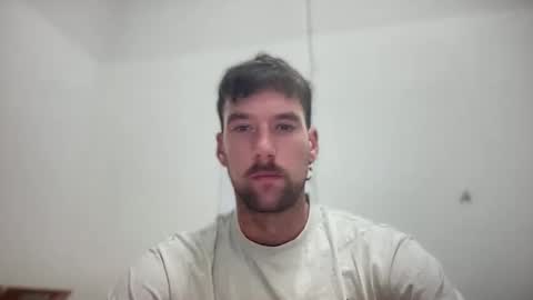 Snapshot of bigmachinejack chatting on October 7, 9:38 am bigmachinejack online show from October 7, 9:38 am
