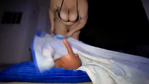 bigoltittycomittee online show from January 18, 11:14 pm