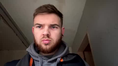 bigpoppa69999 online show from February 5, 2:20 pm