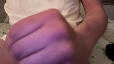 bigspoon610 online show from April 28, 7:23 am