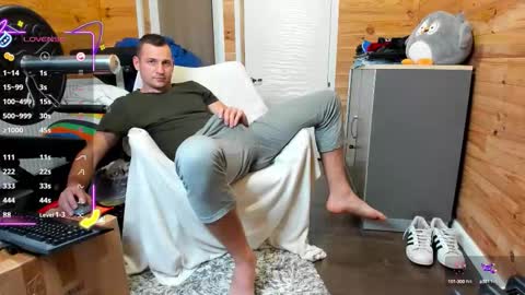 bigsshark online show from October 7, 6:59 pm