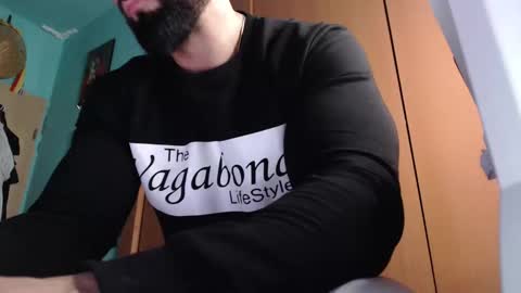 Snapshot of bigstallone chatting on October 19, 11:09 pm BigStallion online show from October 19, 11:09 pm