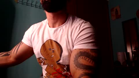 Snapshot of bigstallone chatting on January 14, 12:11 am BigStallion online show from January 14, 12:11 am