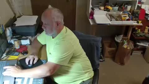 bigthump9999 online show from September 15, 8:10 pm