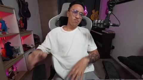 bigxboy96 online show from October 6, 7:20 pm