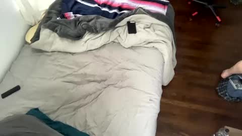 Snapshot of billbass79 chatting on January 10, 10:04 pm FuckYouBoth online show from January 10, 10:04 pm