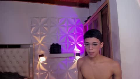 Sam online show from September 16, 8:12 pm