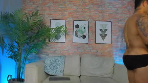 Snapshot of billydouglass chatting on October 19, 12:48 am billydouglass online show from October 19, 12:48 am