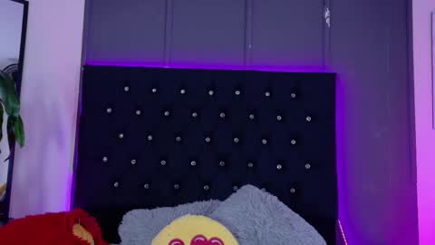 Snapshot of billye_eilish chatting on September 25, 7:43 pm Billie online show from September 25, 7:43 pm