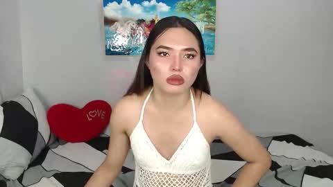 Kate online show from February 22, 5:37 pm