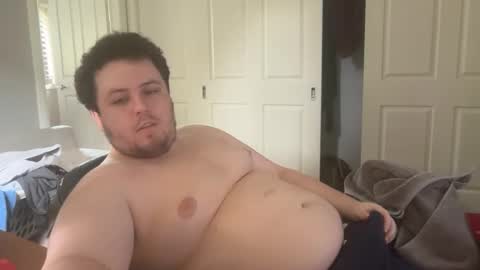 Snapshot of bisexualchubbyboy chatting on January 22, 4:13 am james online show from January 22, 4:13 am