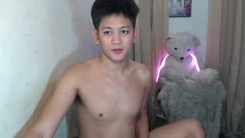 alex online show from November 21, 5:33 pm