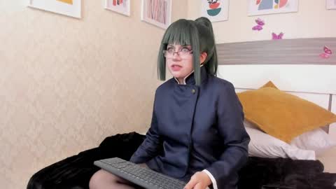 Bj Olivine online show from April 16, 8:31 pm