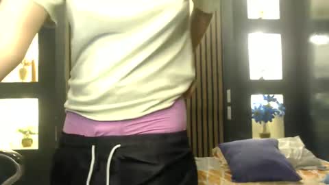 Snapshot of bjkoreanboy chatting on October 2, 6:50 pm BJkoreanboy online show from October 2, 6:50 pm