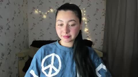 Snapshot of black_berry_bla_ck chatting on September 27, 10:02 am black_berry_bla_ck online show from September 27, 10:02 am