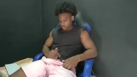 tu morenito online show from October 20, 3:50 pm