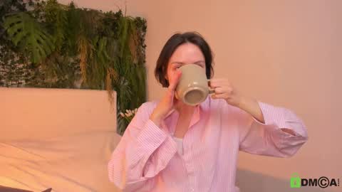 Jenny online show from March 8, 9:28 am