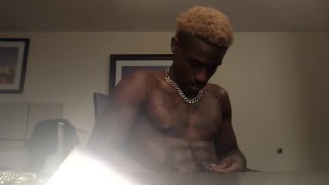 black_mamba2969 online show from November 27, 9:06 am