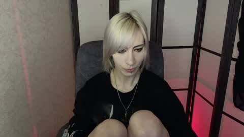 Emily online show from March 22, 9:35 am