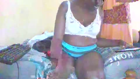 Black rossy online show from October 17, 11:36 am